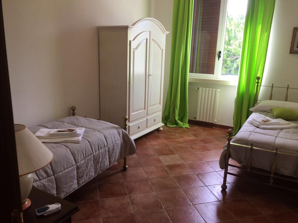 Franca Villa Noci